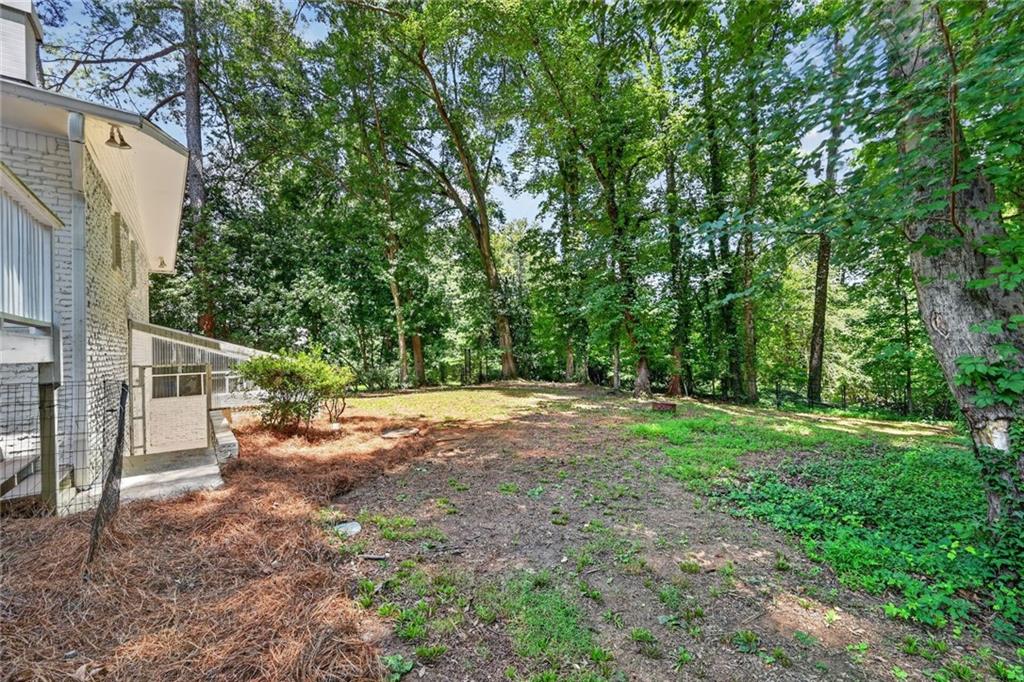 1714 South Johnson Ferry Road Northeast Atlanta, GA 30319 - Photo 19 of 37