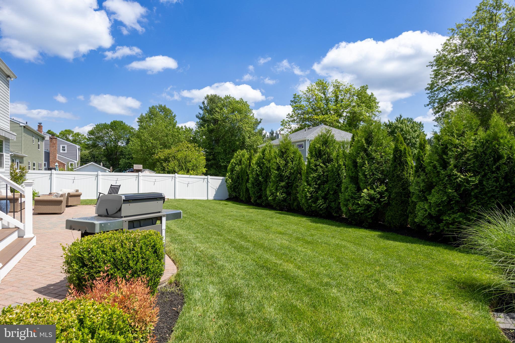 80 Euston Road South Marlton, NJ 08053 - Photo 2 of 37 Gallery Image 2
