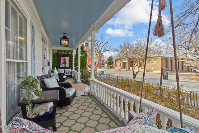 $997,000 | 219 Pollock Street, New Bern, NC 28560