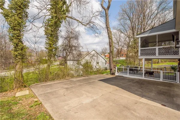 $525,000 | 1241 Satellite Circle, Pittsburgh, PA 15241
