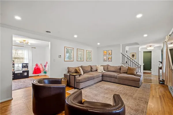 $525,000 | 1241 Satellite Circle, Pittsburgh, PA 15241
