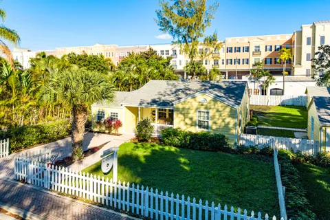 $3,895,000 | 201 Northeast 1st Avenue, Delray Beach, FL 33444