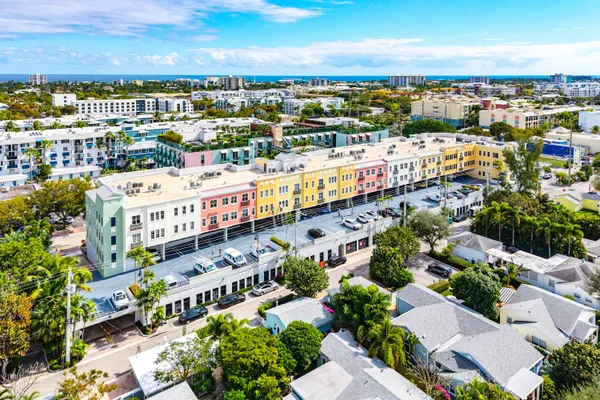 $3,895,000 | 201 Northeast 1st Avenue, Delray Beach, FL 33444