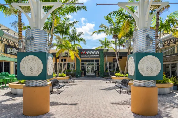 $3,895,000 | 201 Northeast 1st Avenue, Delray Beach, FL 33444