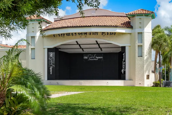 $3,895,000 | 201 Northeast 1st Avenue, Delray Beach, FL 33444