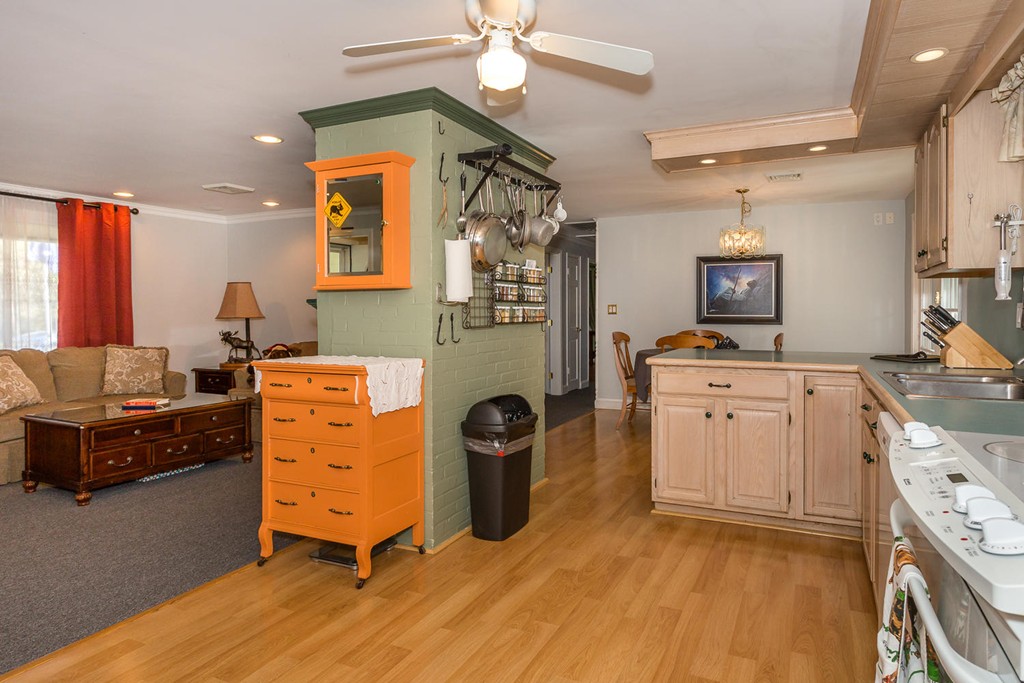 11 Ridgehill Road Canton, MA 02021 - Photo 3 of 14