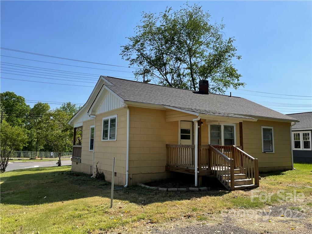 300 Hovis Road Stanley, NC 28164 - Photo 6 of 30 Gallery Image 6