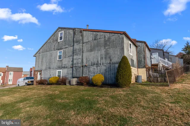 $499,900 | 600 Hazell Lane, Philadelphia, PA 19116