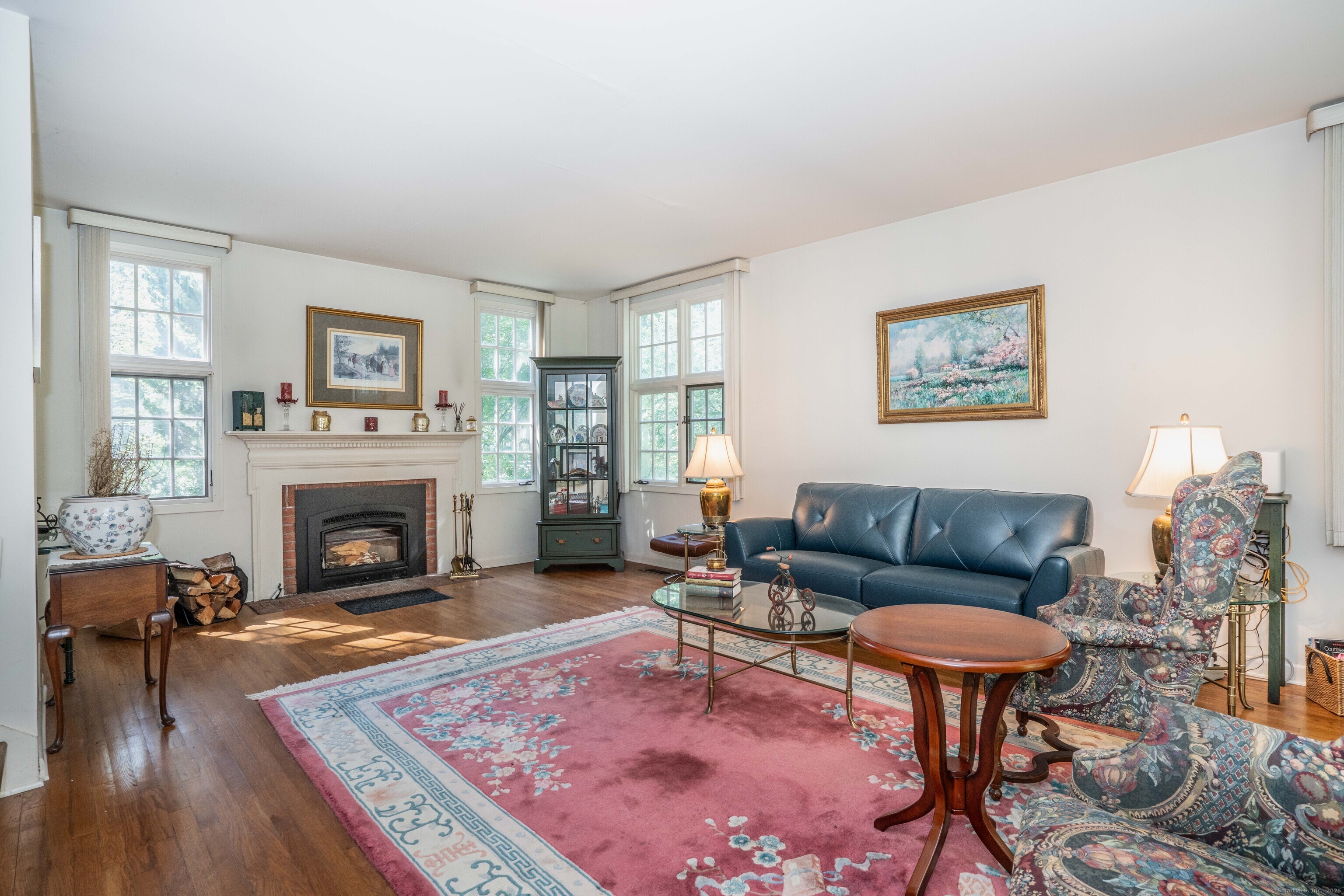 4 Chiltern Street Farmington, CT 06032 - Photo 11 of 37