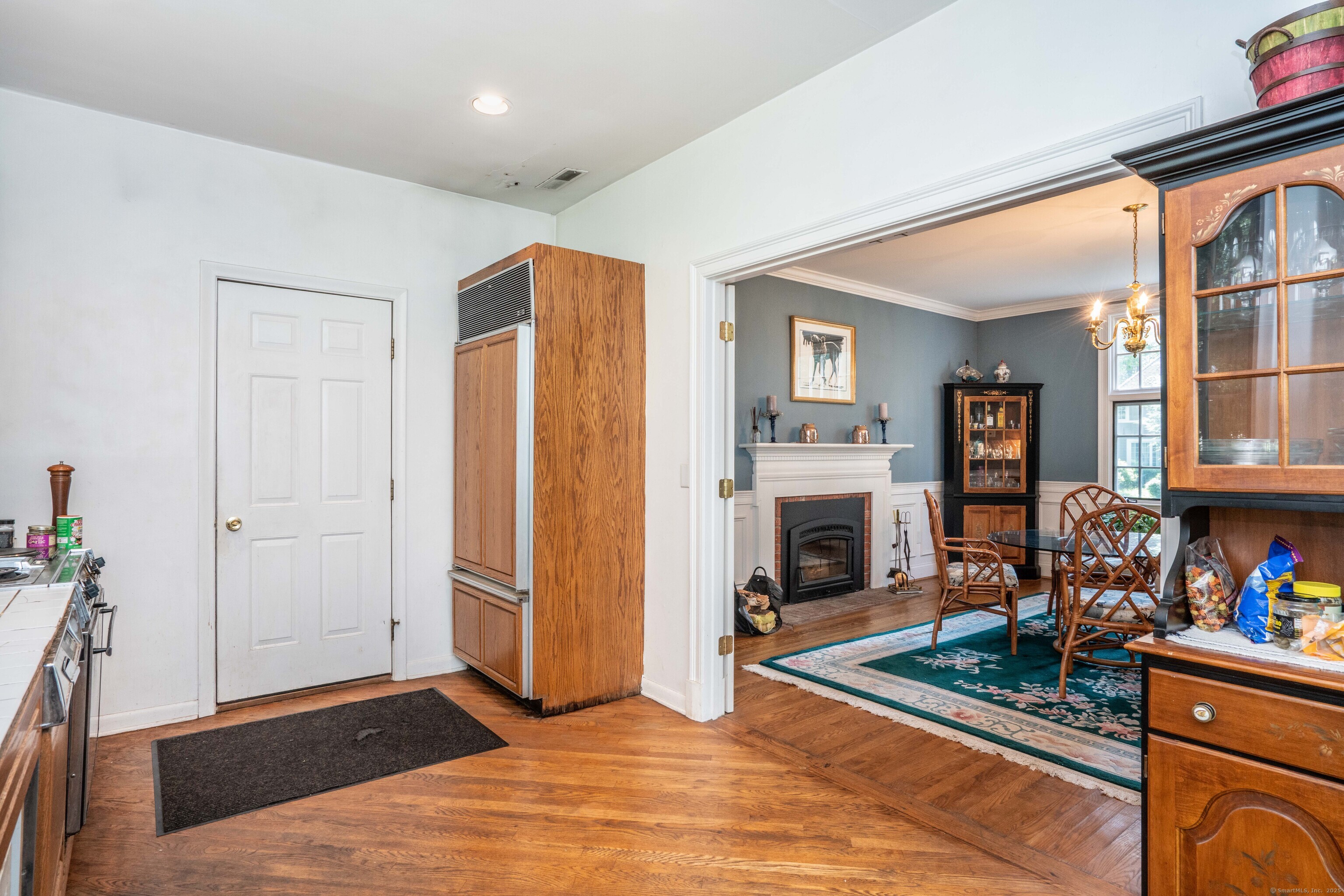 4 Chiltern Street Farmington, CT 06032 - Photo 19 of 37