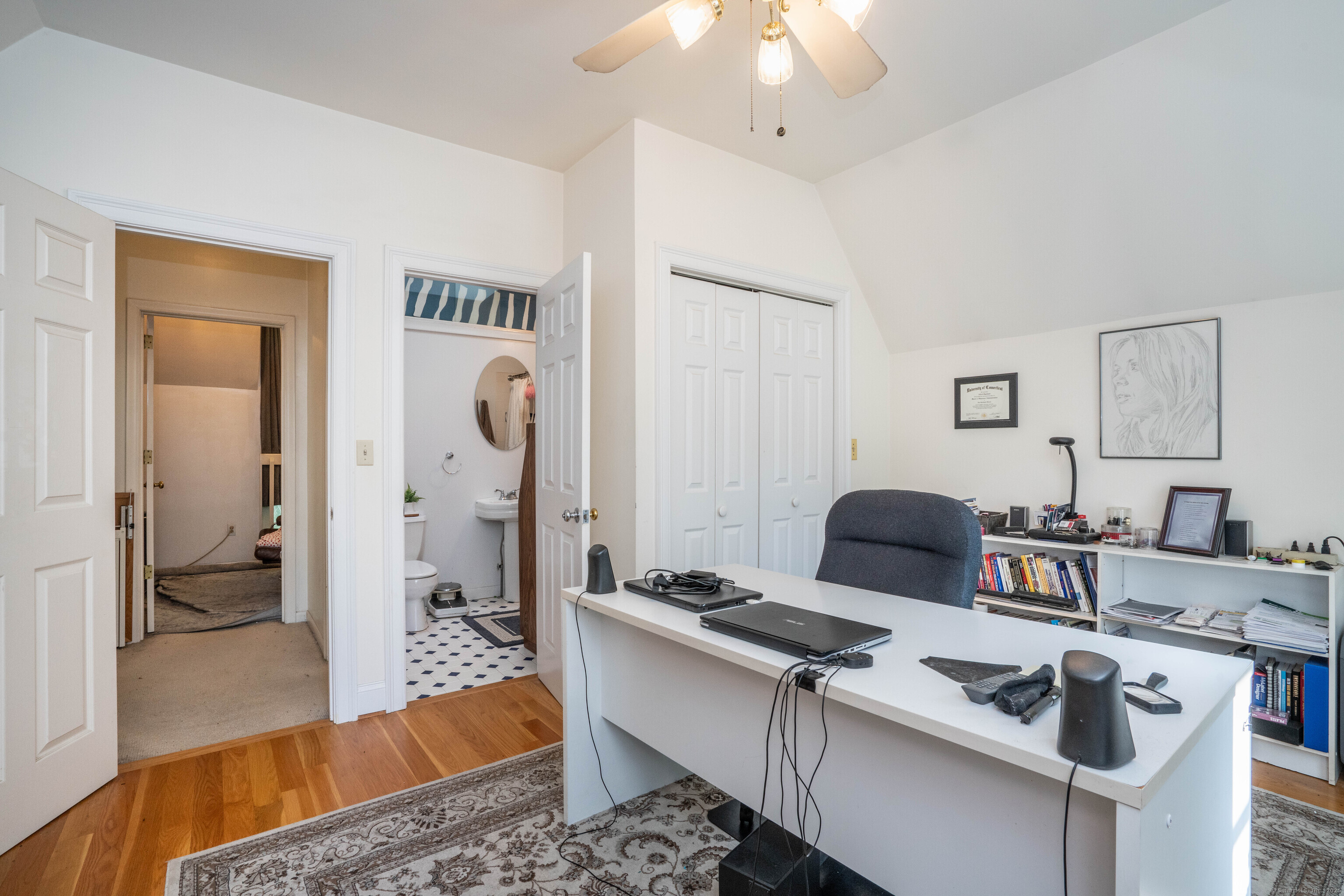 4 Chiltern Street Farmington, CT 06032 - Photo 29 of 37