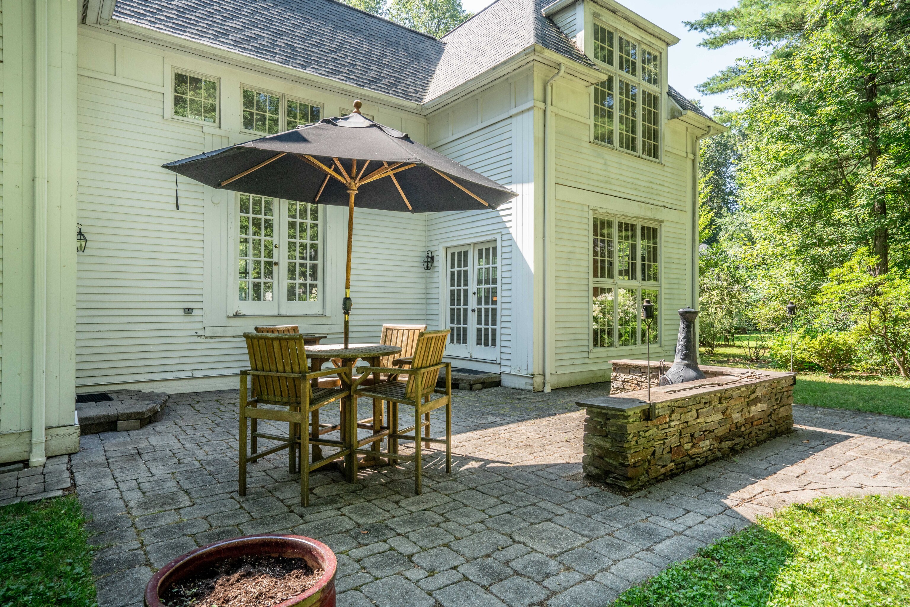 4 Chiltern Street Farmington, CT 06032 - Photo 32 of 37