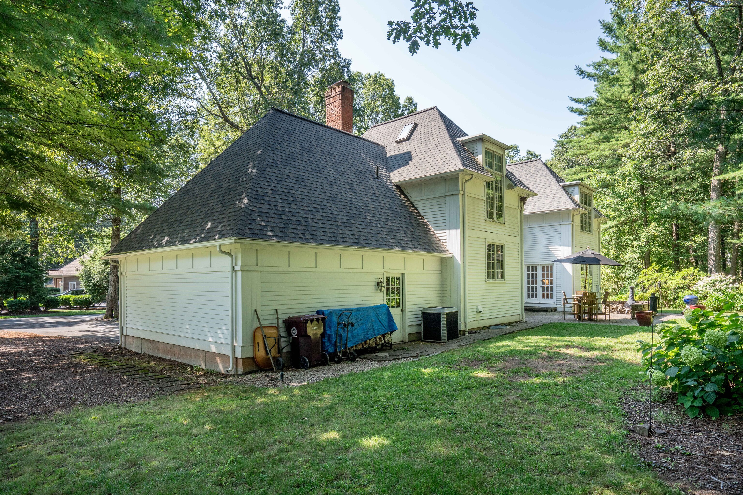 4 Chiltern Street Farmington, CT 06032 - Photo 34 of 37