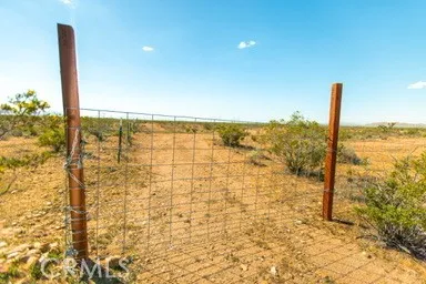 $52,000 | 0 Vac/cor Avenue, Llano, CA 93544