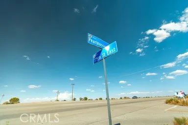 $52,000 | 0 Vac/cor Avenue, Llano, CA 93544