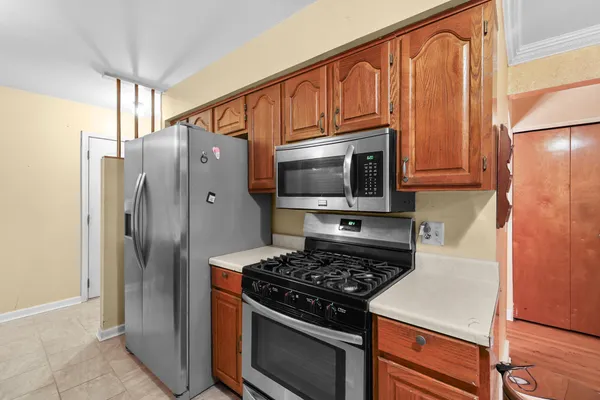 $167,000 | 24736 Masch Avenue, Warren, MI 48091