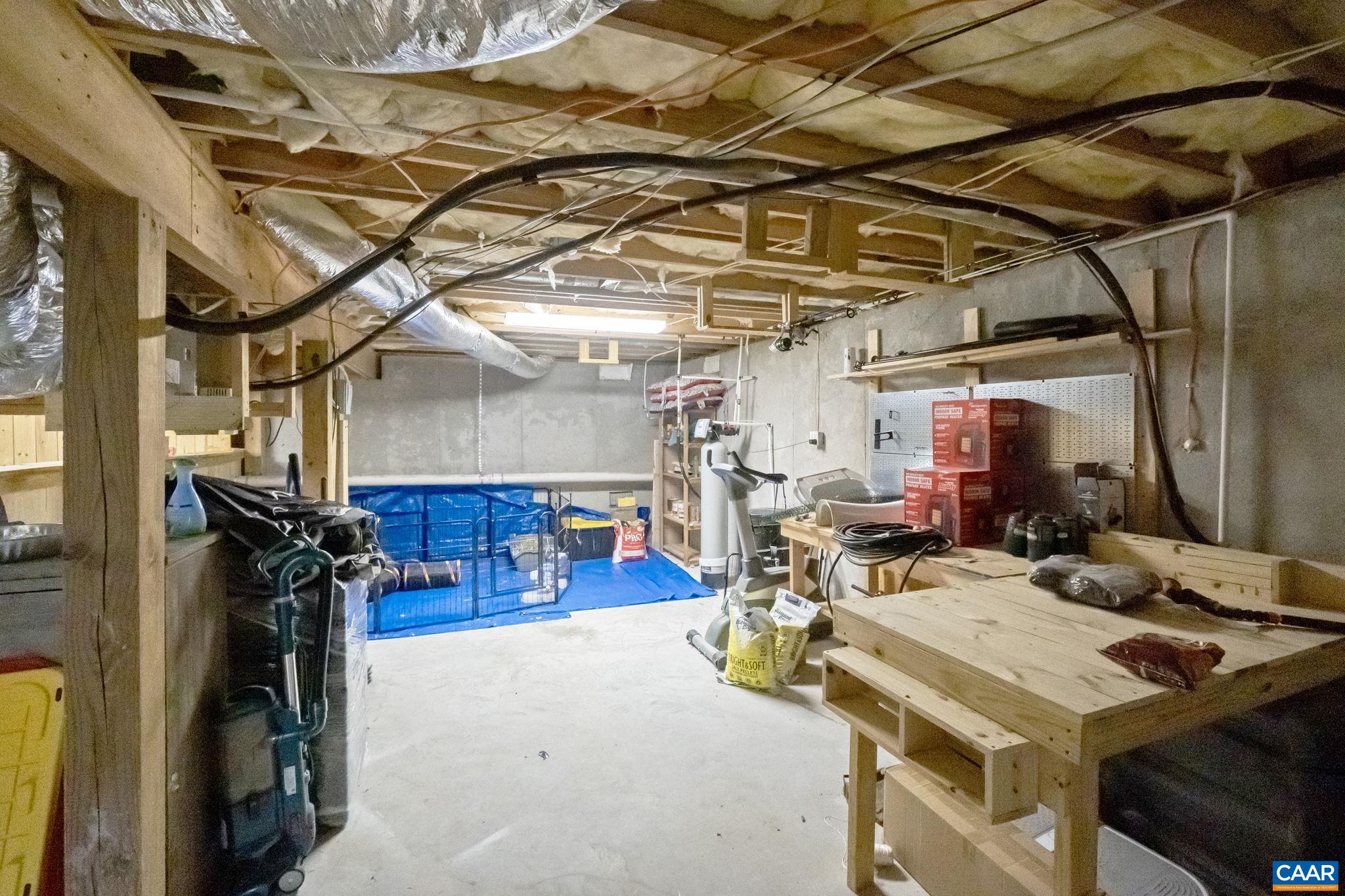 89 Riverside Drive Palmyra, VA 22963 - Photo 25 of 47 a view of a room with gym equipment