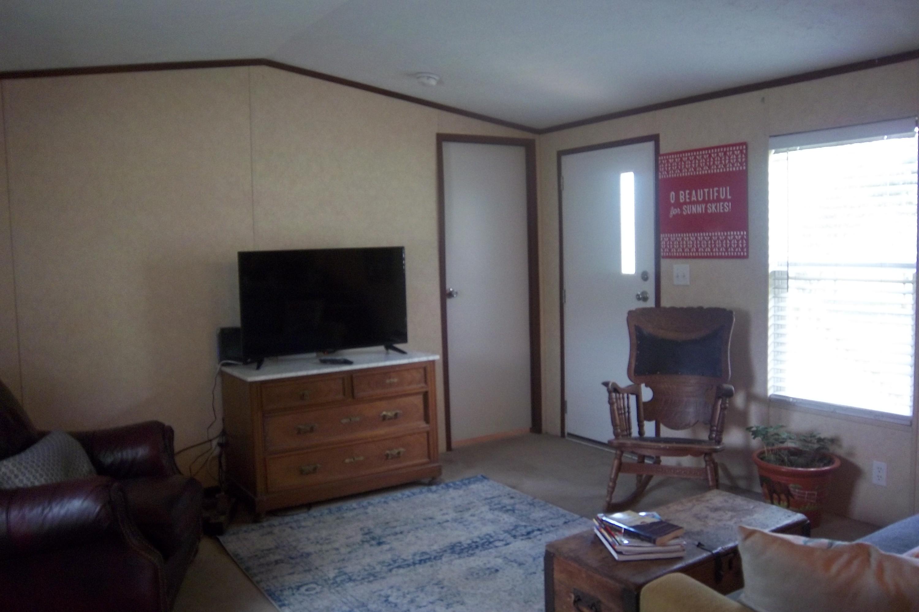2998 Weans Road Walterboro, SC 29488 - Photo 13 of 44 Living Room