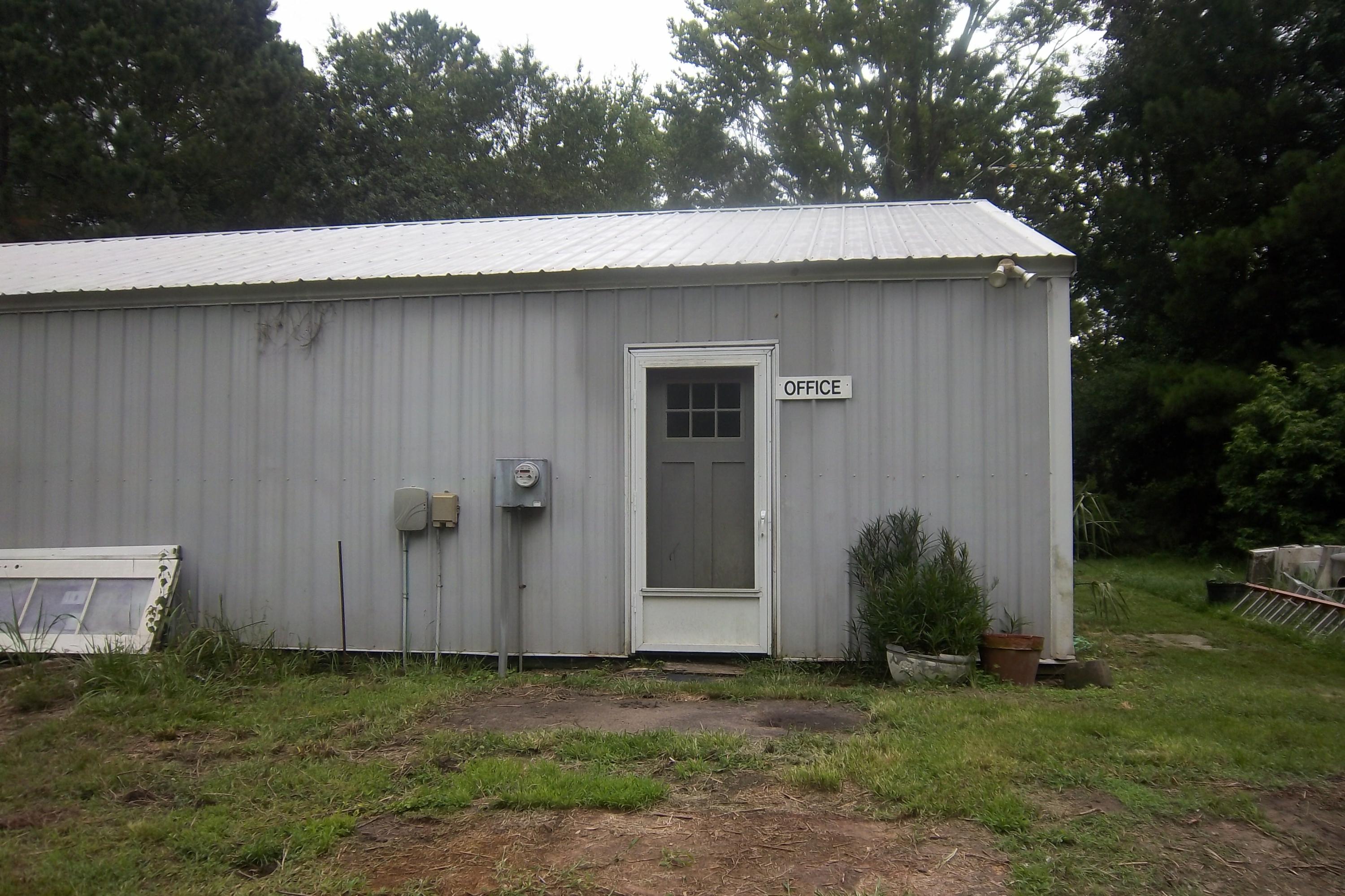 2998 Weans Road Walterboro, SC 29488 - Photo 34 of 44 Workshop, exterior