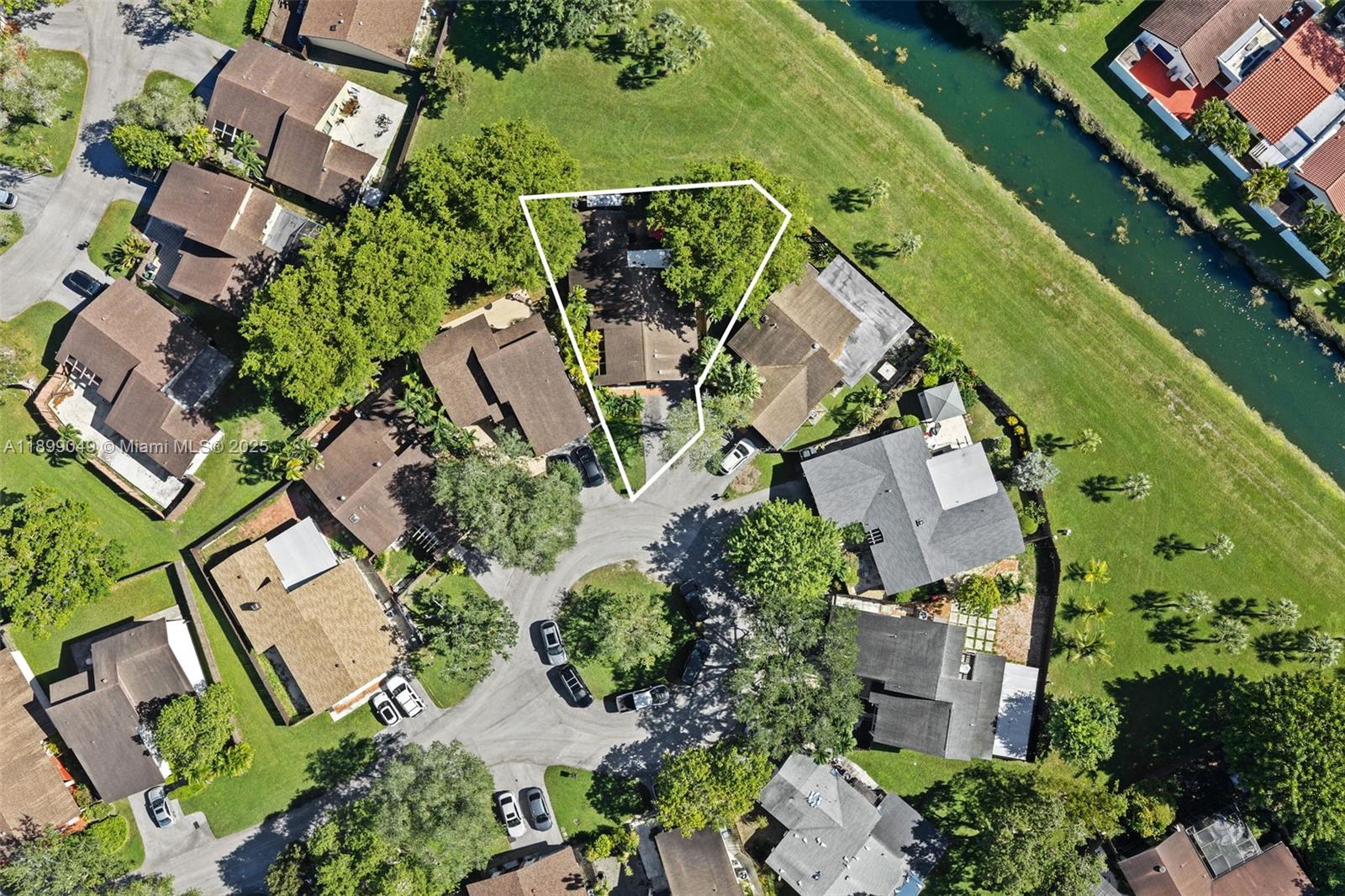 10923 Southwest 134th Court Miami, FL 33186 - Photo 25 of 28 an aerial view of a residential houses with outdoor space
