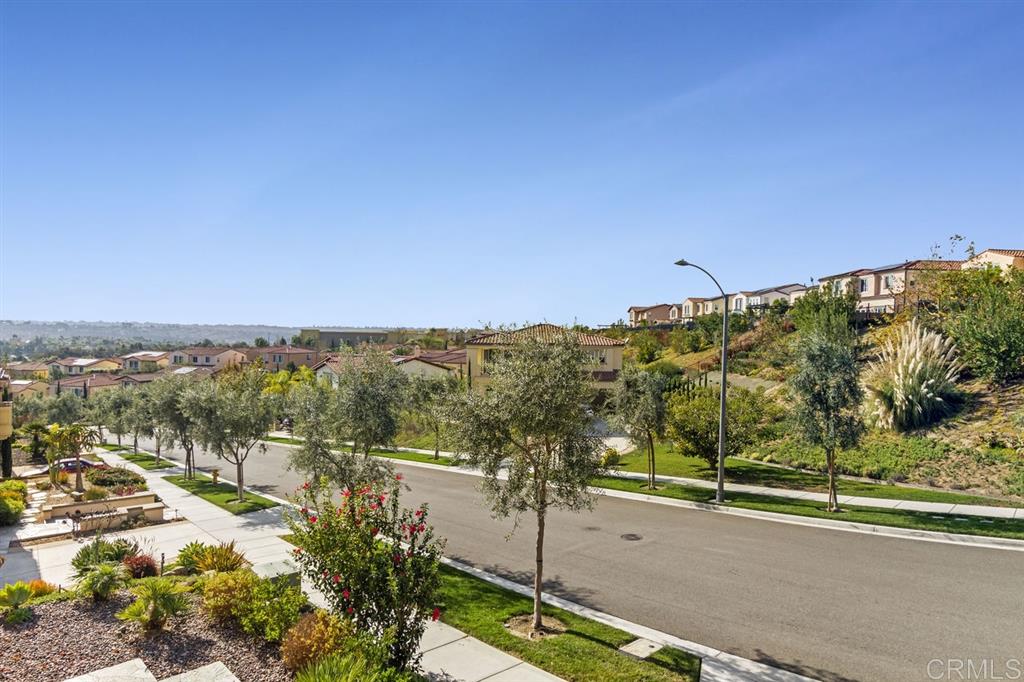 7310 Calle Pera Carlsbad, CA 92009 - Photo 24 of 25