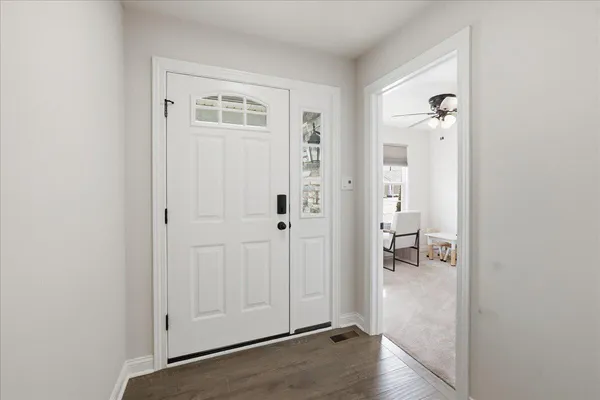 $389,500 | 10132 Azalea Drive, Crown Point, IN 46307