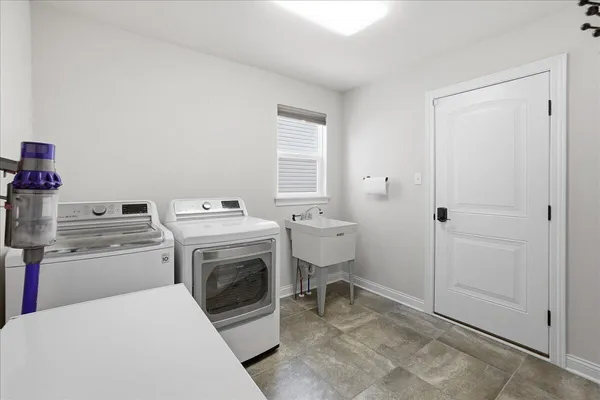 $389,500 | 10132 Azalea Drive, Crown Point, IN 46307