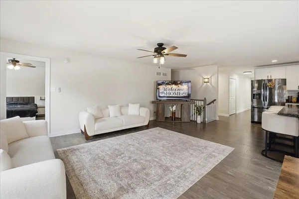 $389,500 | 10132 Azalea Drive, Crown Point, IN 46307