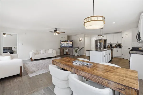 $389,500 | 10132 Azalea Drive, Crown Point, IN 46307