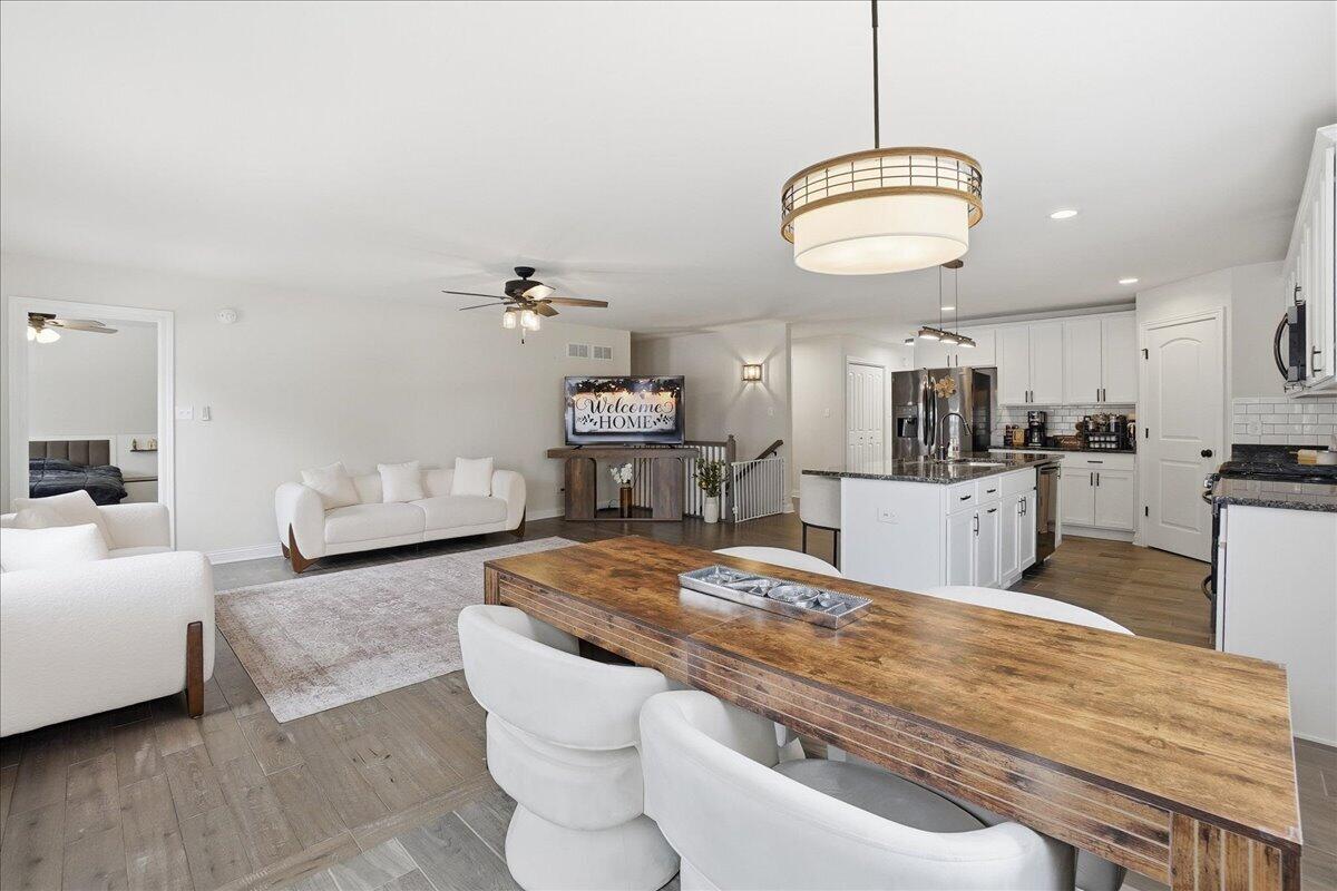 10132 Azalea Drive Crown Point, IN 46307 - Photo 5 of 26 1200x800