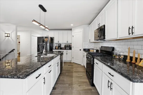 $389,500 | 10132 Azalea Drive, Crown Point, IN 46307