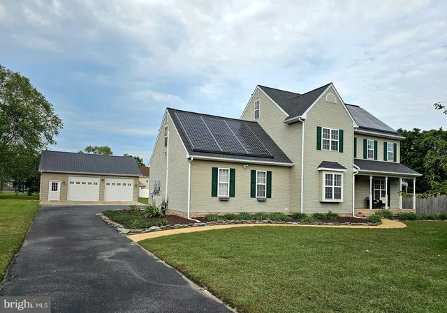 $375,000 | 6136 Oxbridge Drive, Salisbury, MD 21801