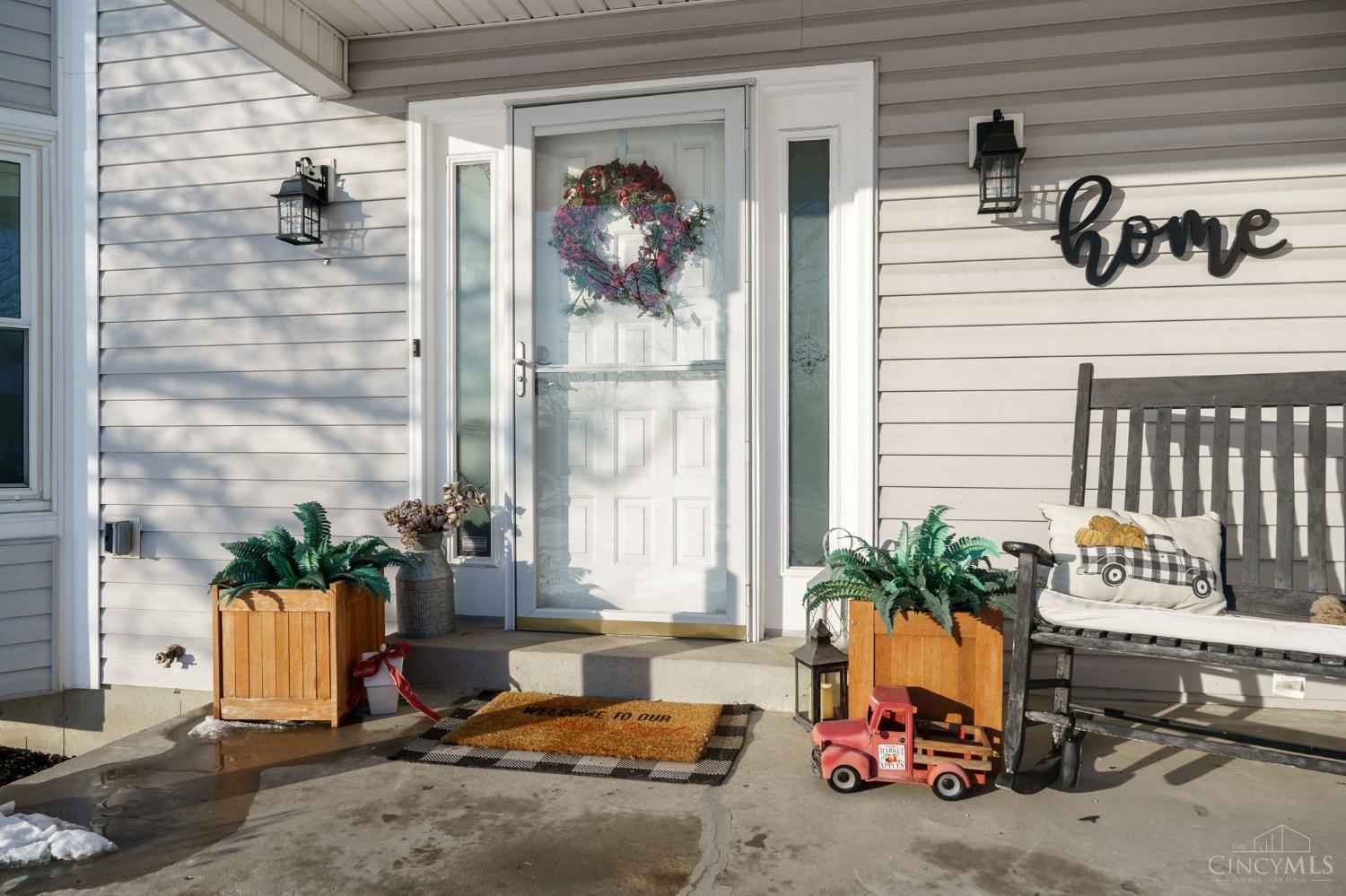 4220 Beal Road Franklin, OH 45005 - Photo 6 of 71 Gallery Image 6