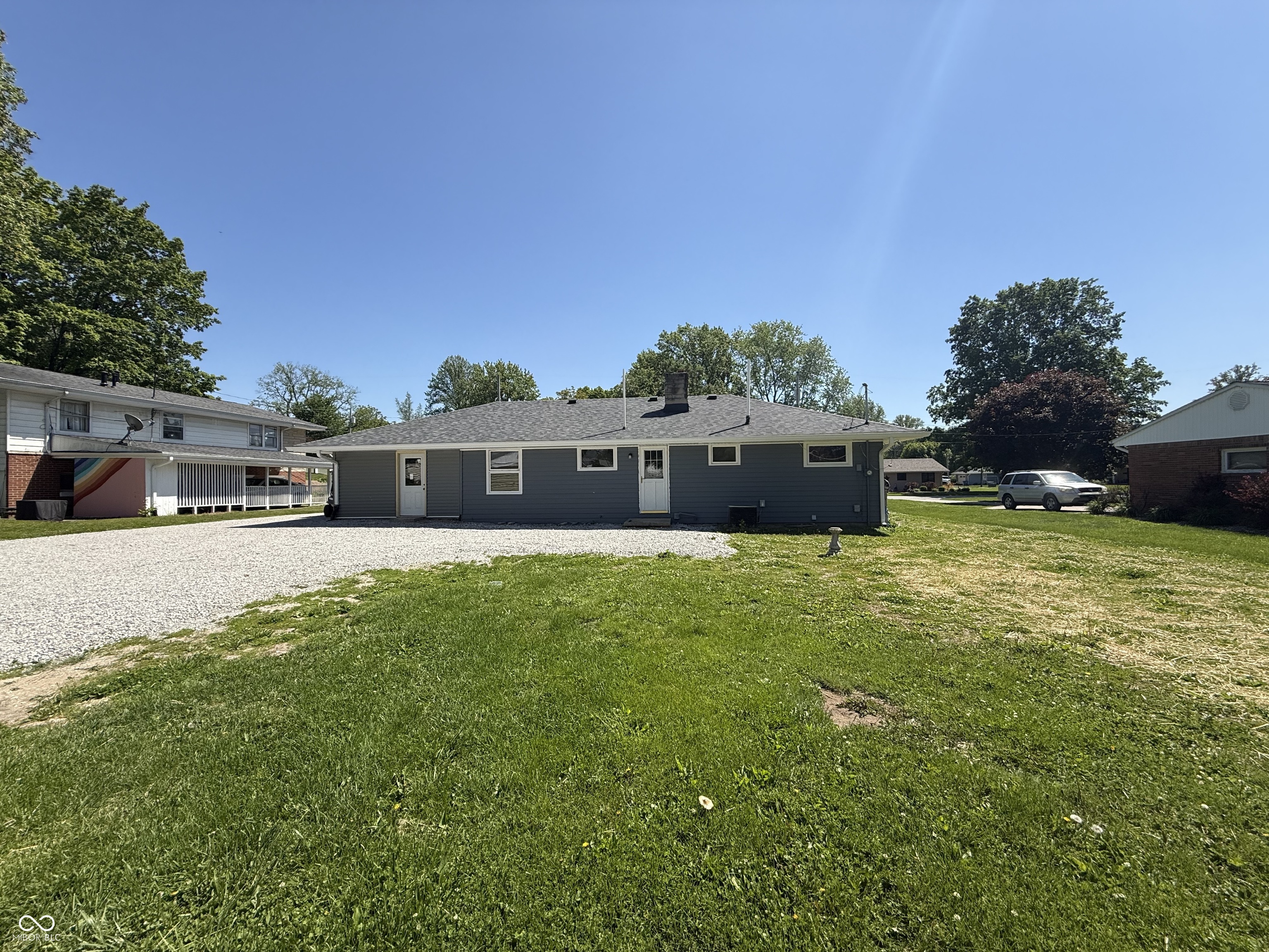 929 Commercial Street Covington, IN 47932 - Photo 4 of 26
