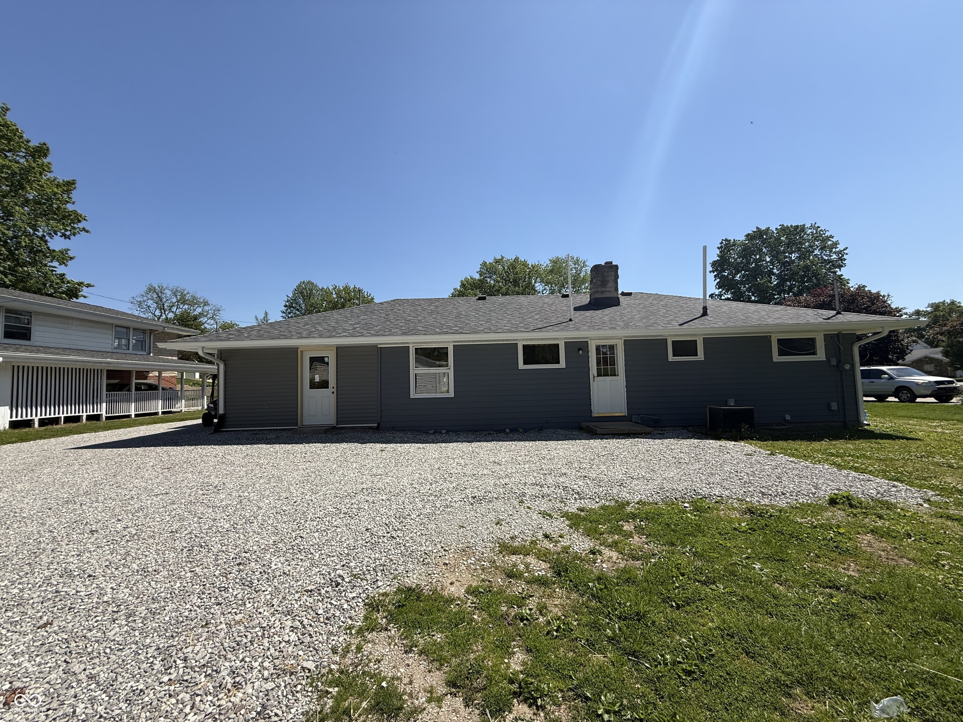 929 Commercial Street Covington, IN 47932 - Photo 5 of 26