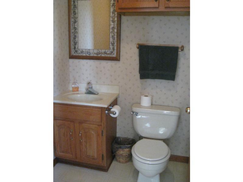 3206 South Meridian Road Greenfield, IN 46140 - Photo 12 of 17 Gallery Image 12