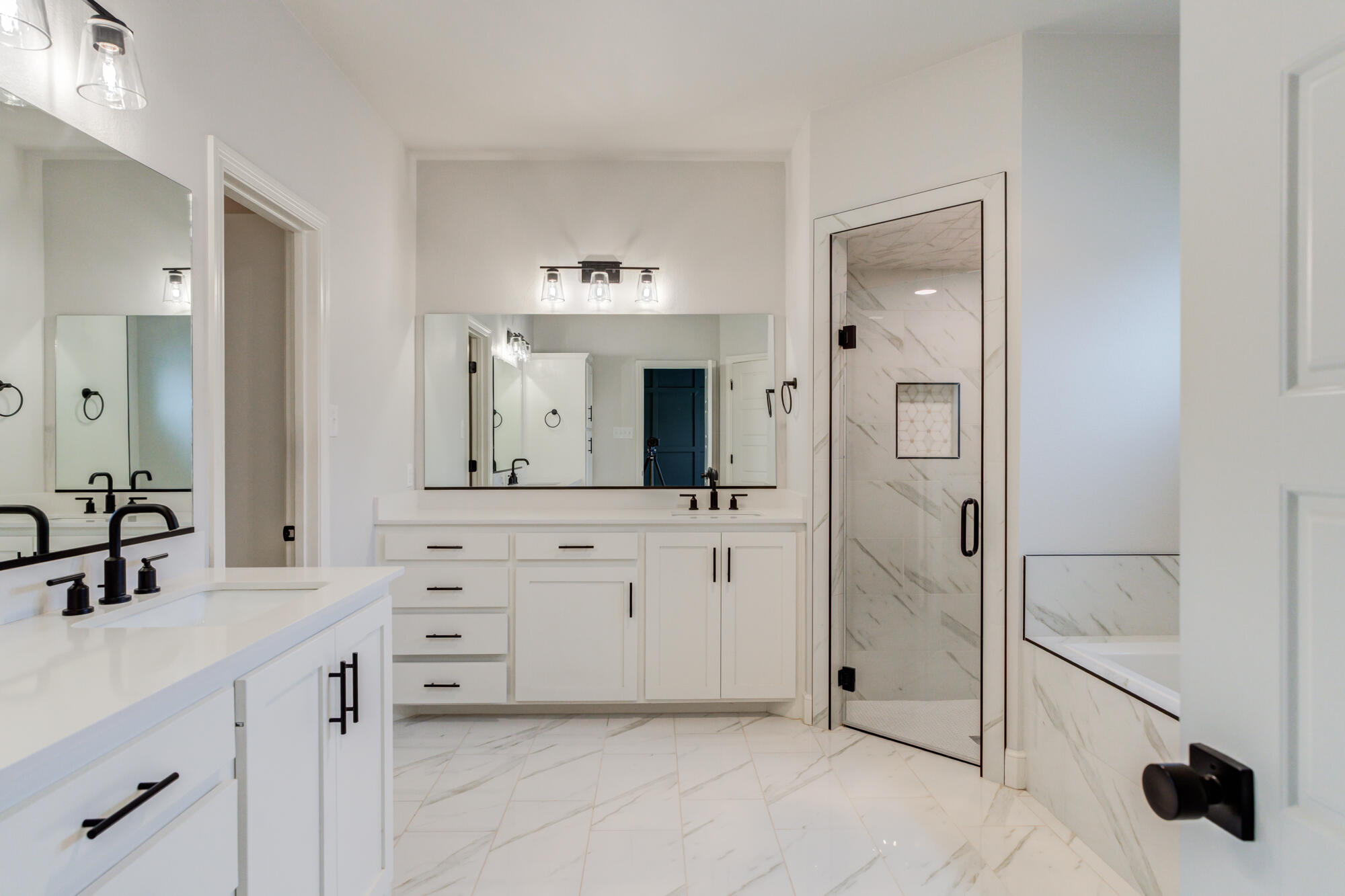 4416 140th Street Lubbock, TX 79424 - Photo 27 of 38 DSC09878_79_80_81_82