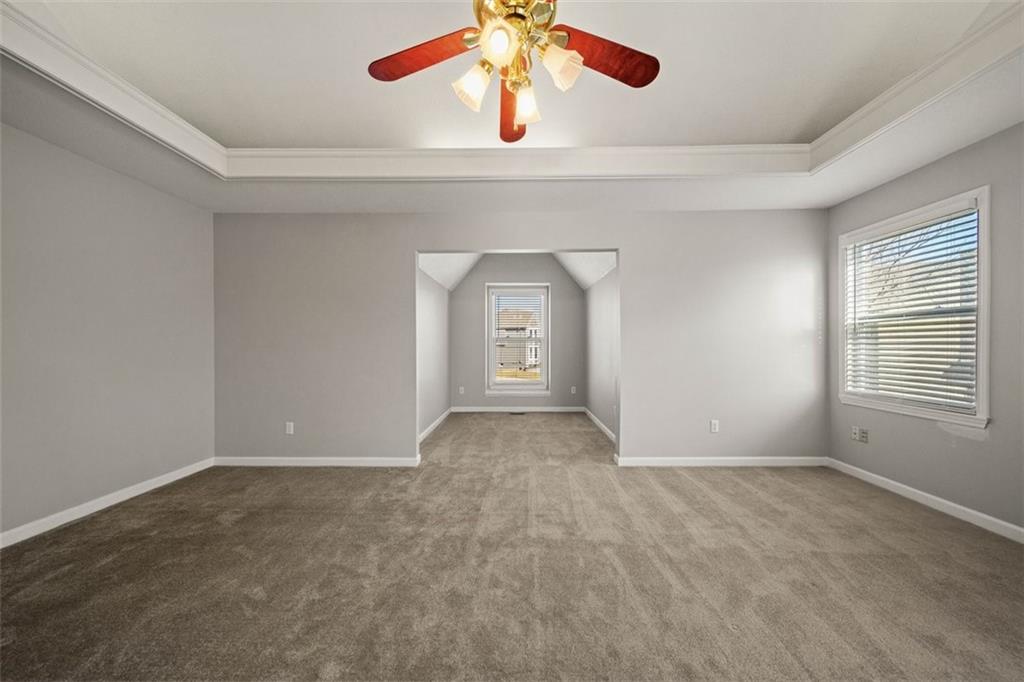 12627 Slater Lane Overland Park, KS 66213 - Photo 18 of 49