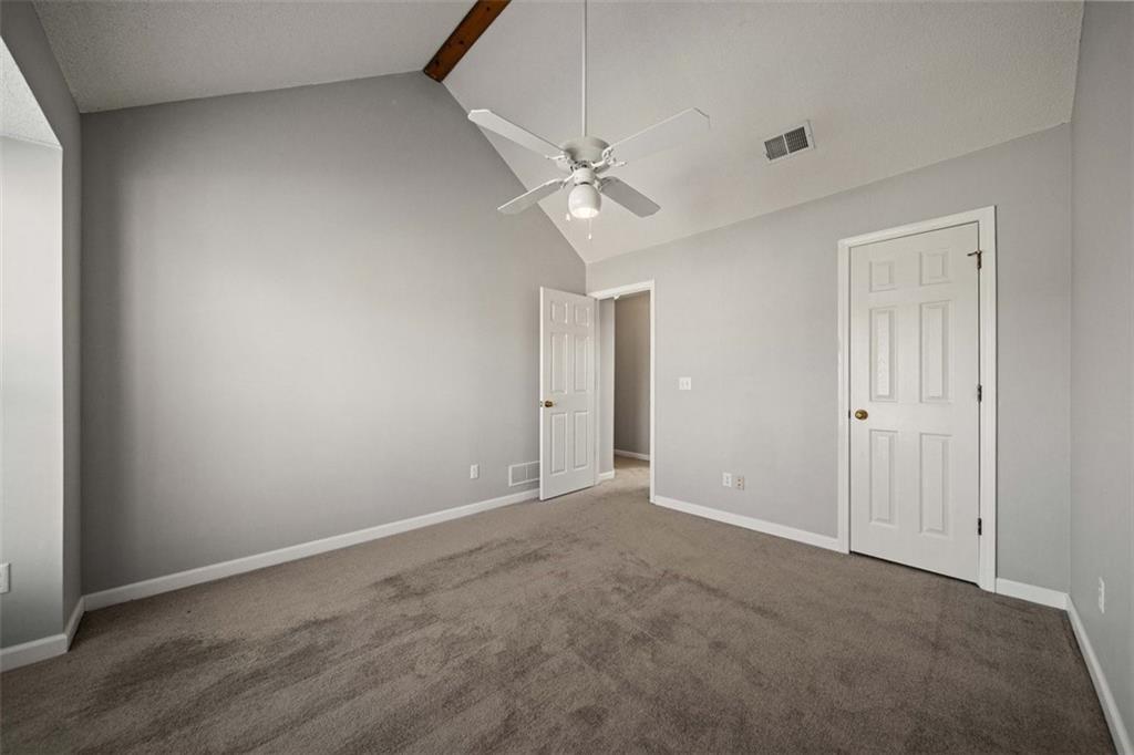 12627 Slater Lane Overland Park, KS 66213 - Photo 27 of 49