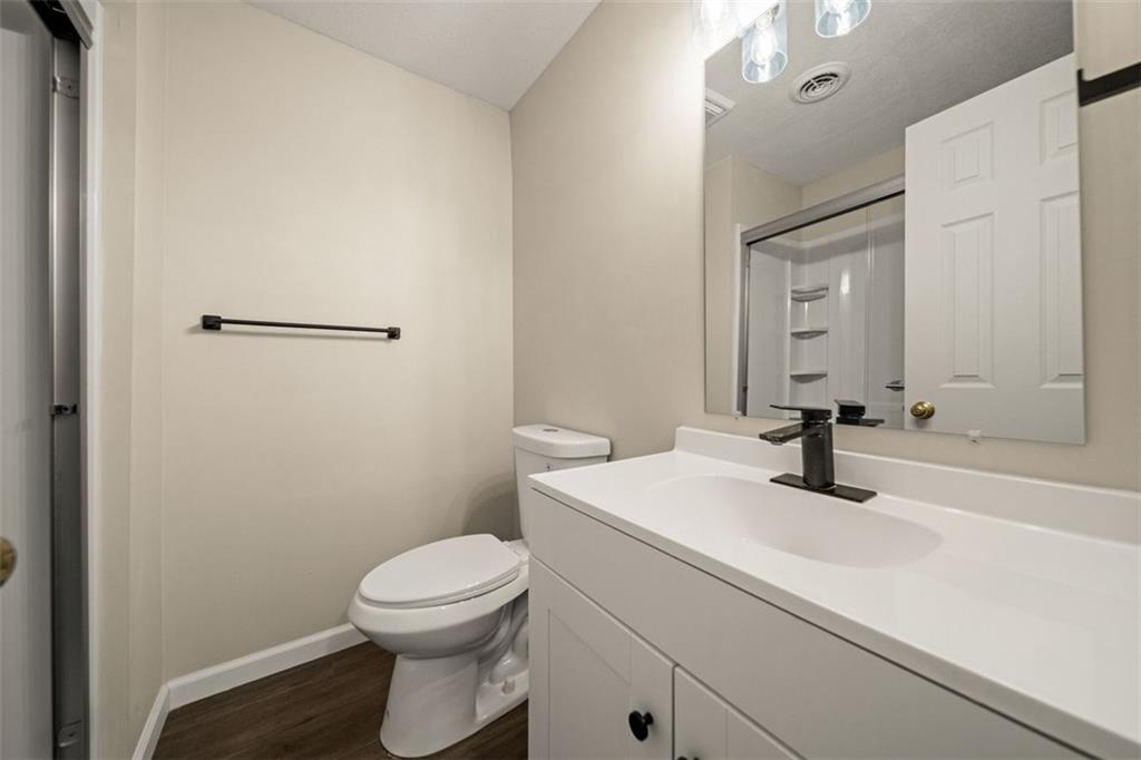 12627 Slater Lane Overland Park, KS 66213 - Photo 41 of 49