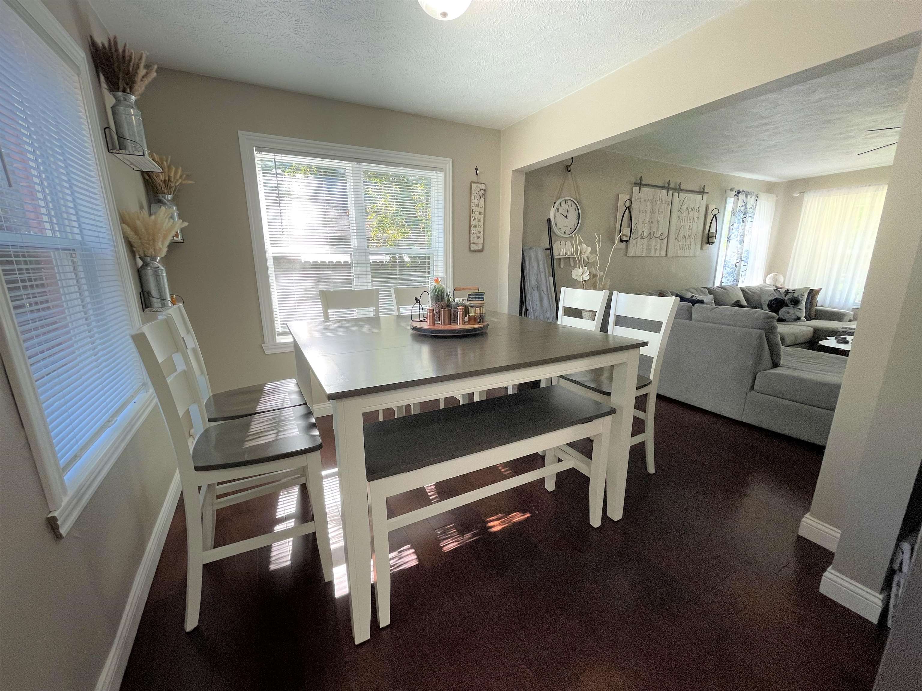 1511 Halsted Road Rockford, IL 61103 - Photo 11 of 40 Gallery Image 11