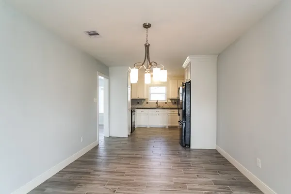 $2,015 | 1140 Glenda Street, Pearland, TX 77581