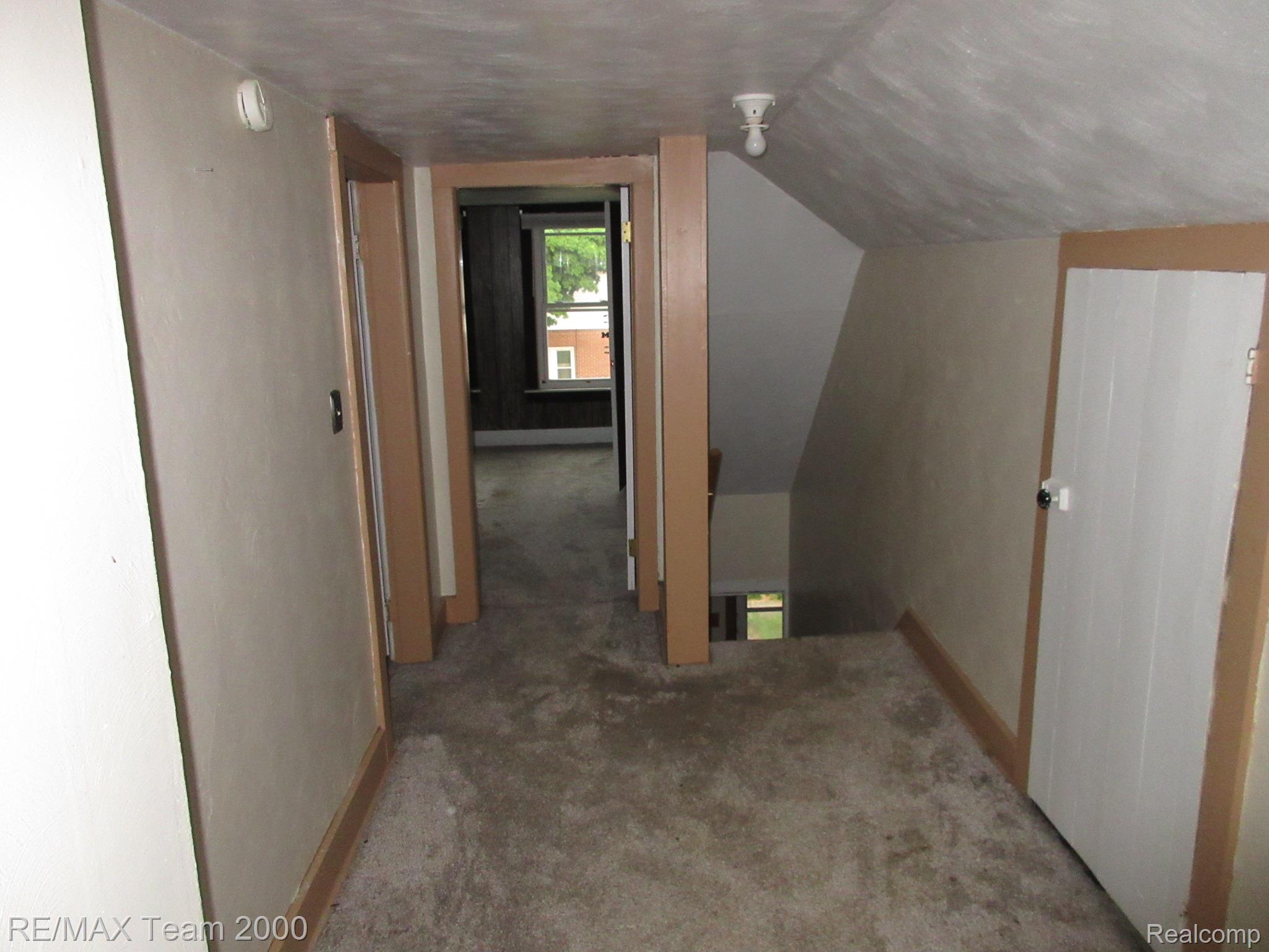 604 Smith Street Monroe, MI 48161 - Photo 22 of 24 IMG_6116.JPG