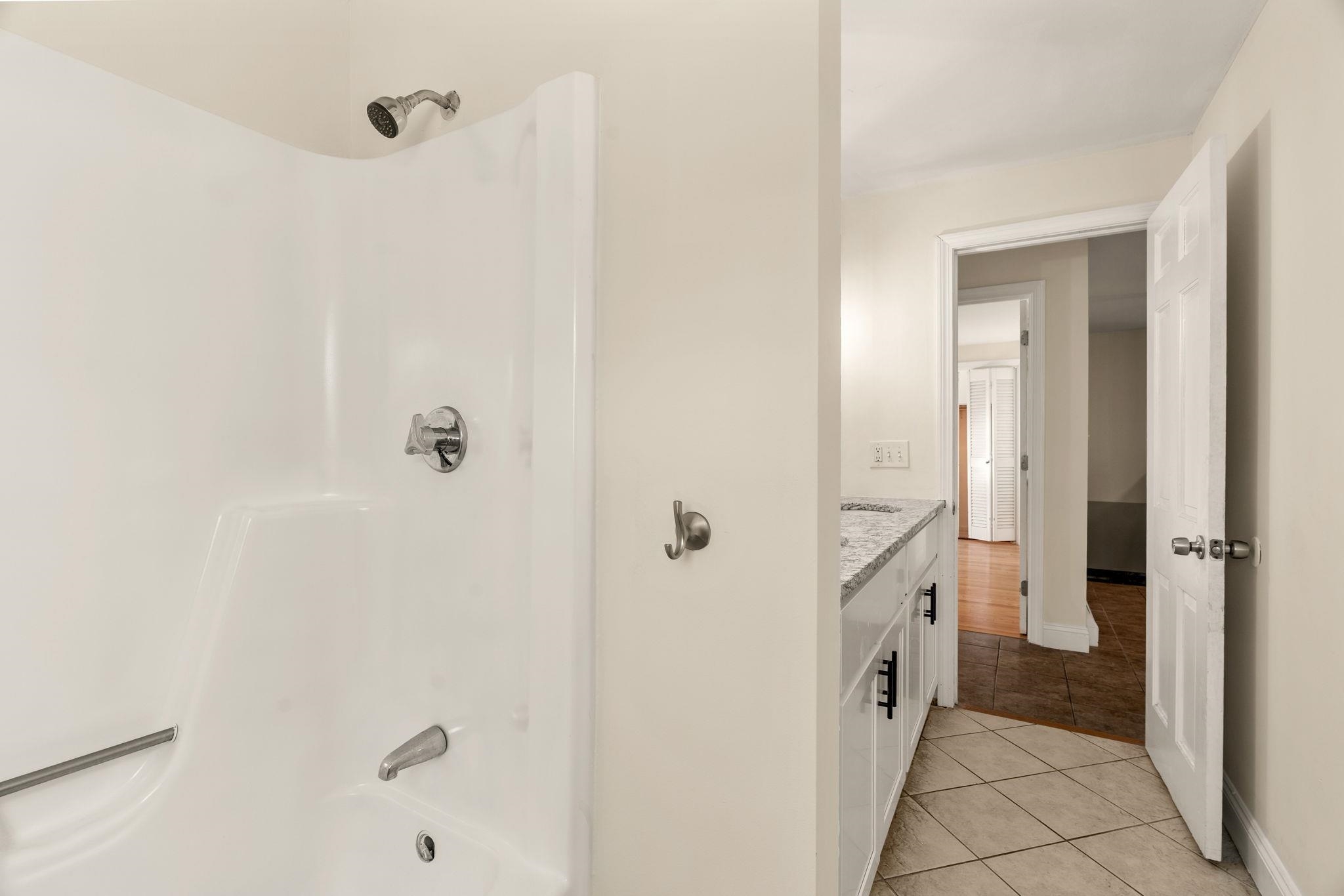 57 Hampstead Road Danville, NH 03819 - Photo 24 of 35