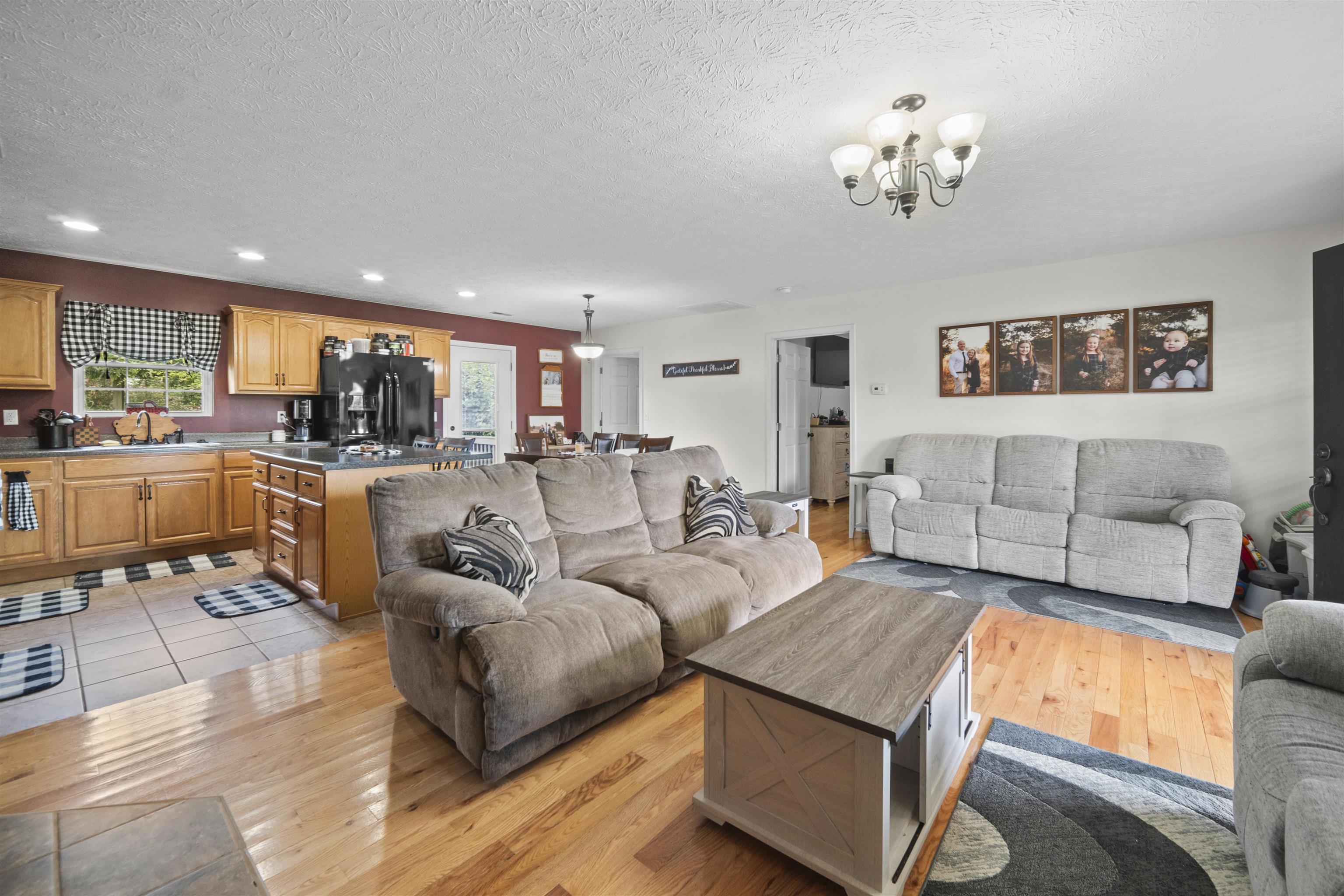 517 Erwin Ridge Road Olive Hill, KY 41164 - Photo 9 of 28 Gallery Image 9