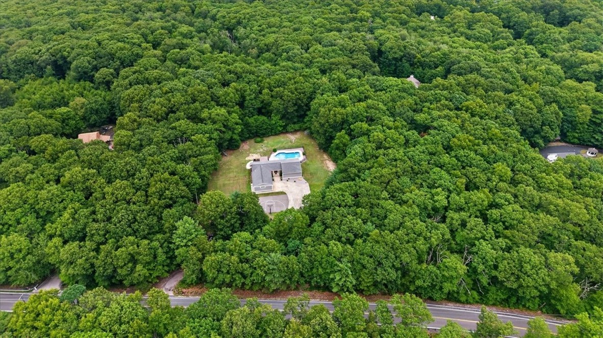 884 Reynolds Road Glocester, RI 02814 - Photo 2 of 49 Gallery Image 2