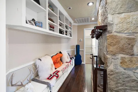 a view of an entryway