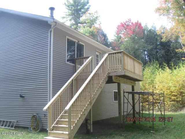 155 Hatton Road Hawley, PA 18428 - Photo 4 of 26 Gallery Image 4