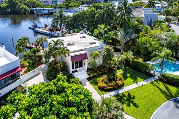 $20,000 | 811 Palm Trail, Delray Beach, FL 33483