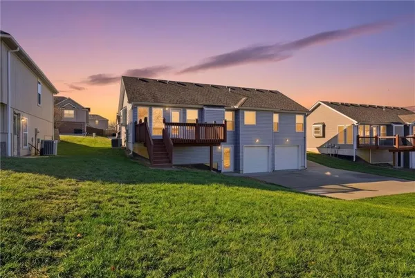 $350,000 | 1219 Cherry Street, Warrensburg, MO 64093